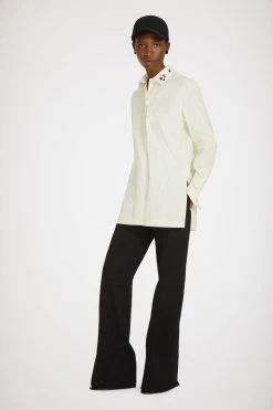 Signature Organic Cotton Shirt With Embroidered Collar