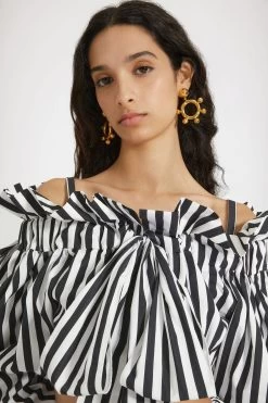 Arles Hoop Earrings In Gold-plated Brass