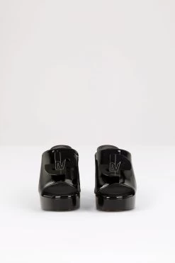 GLOSSY ANITA X Bettina Vermillon -Patou SP0110180999B 12